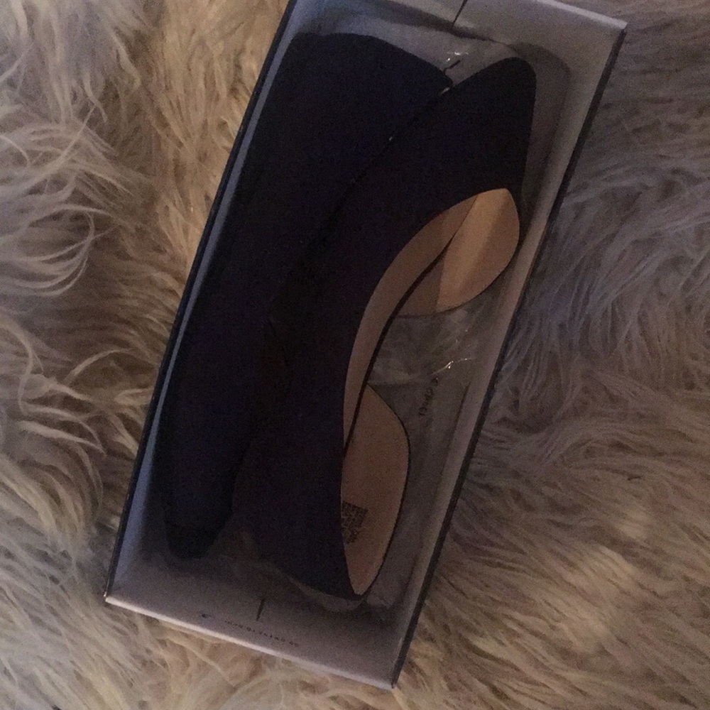 Never worn